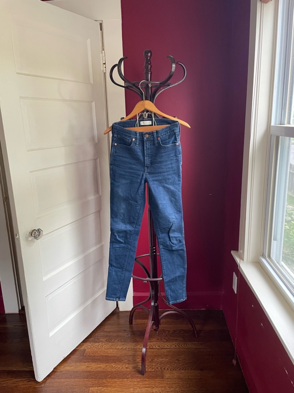 Madewell Skinny Jeans in Dark Blue Denim